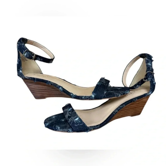 Nine West Blue Denim Sling  Back Open Toe Wedge Heels Size 7 - Picture 3 of 10